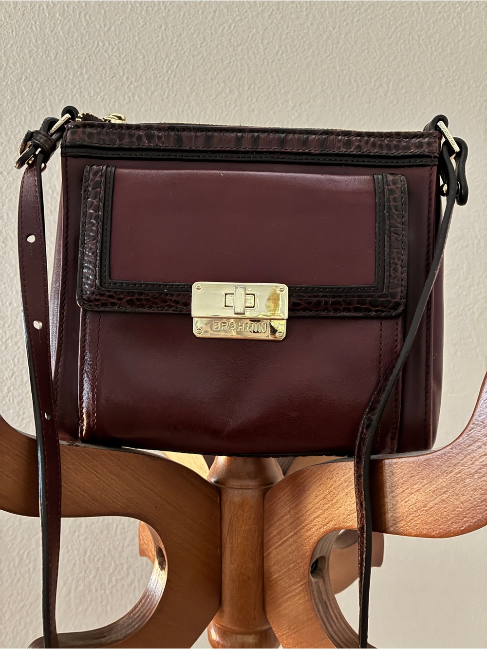 Brahmin Maroon/Burgundy Mimosa Leather Crossbody with Gold Hardware